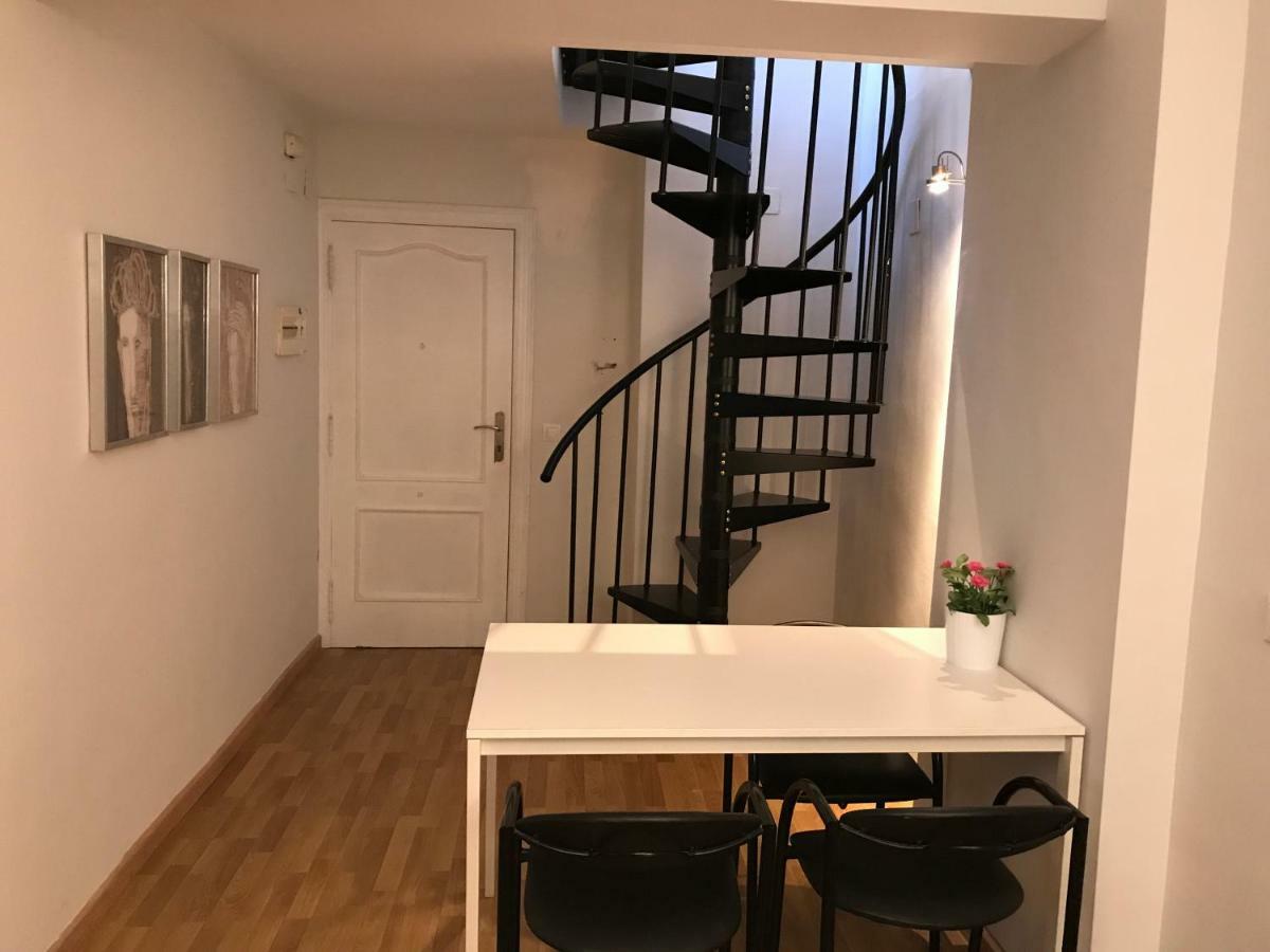 Atico En El Centro Apartment บาเลนเซีย ภายนอก รูปภาพ